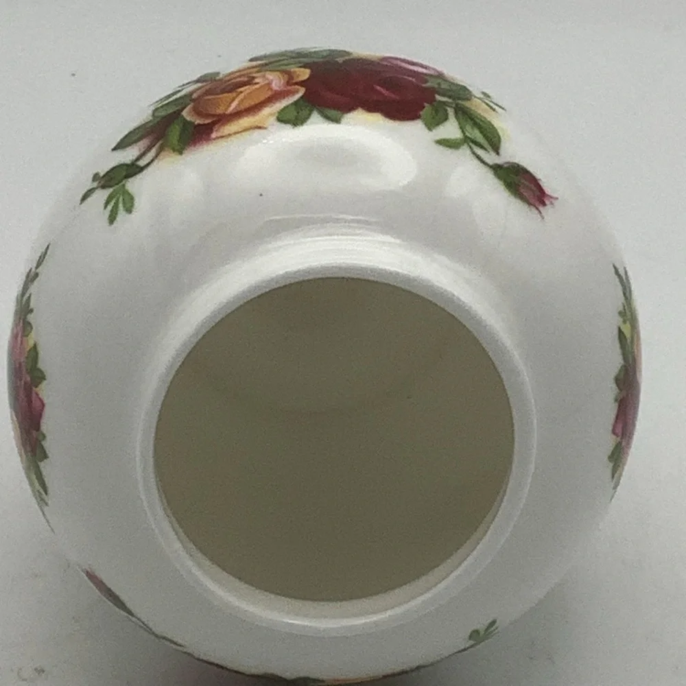 Vintage Royal Albert England Old Country Roses Miniature Vase